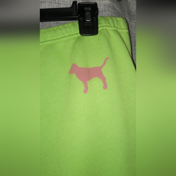 Original VIctoria Secret Pink cropped sweats size M - Picture 4 of 5